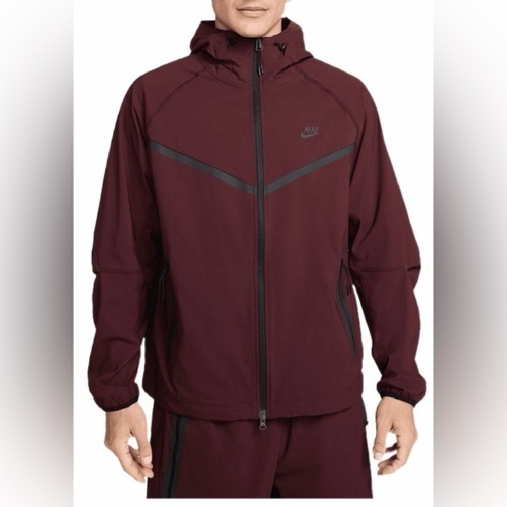 Nike Tech Woven Jacket Full Zip Hooded HM7151-652 Burgundy $145 Men's L Large - Picture 1 of 7